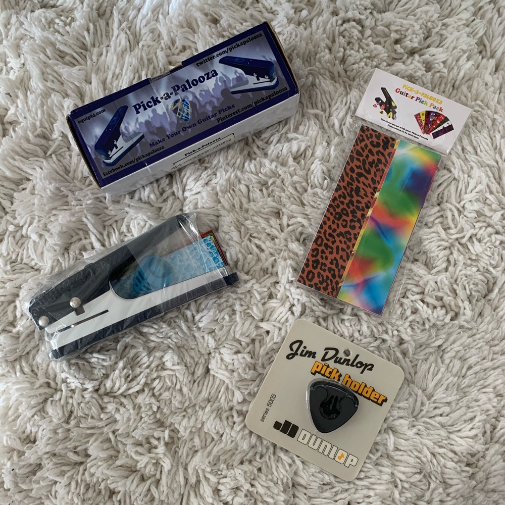 Guitar Gift: Pick-a-Palooza Make Your Own Picks